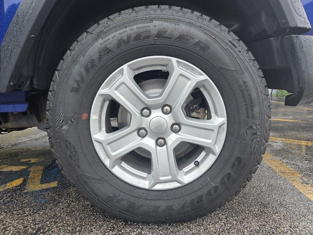Jeep Wrangler Sport 4WD 2020
