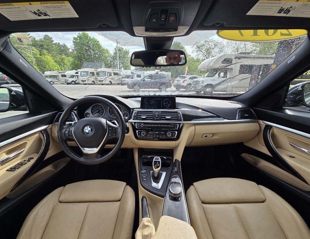 BMW 3-Series Gran Turismo 330i xDrive 2017