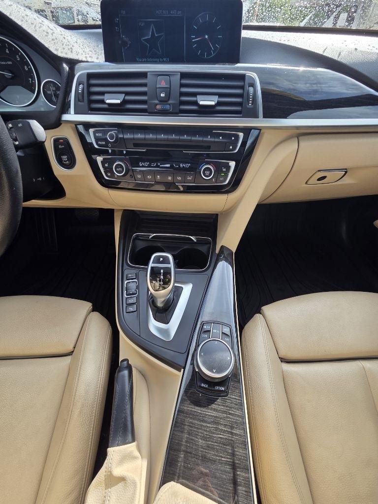 BMW 3-Series Gran Turismo 330i xDrive 2017