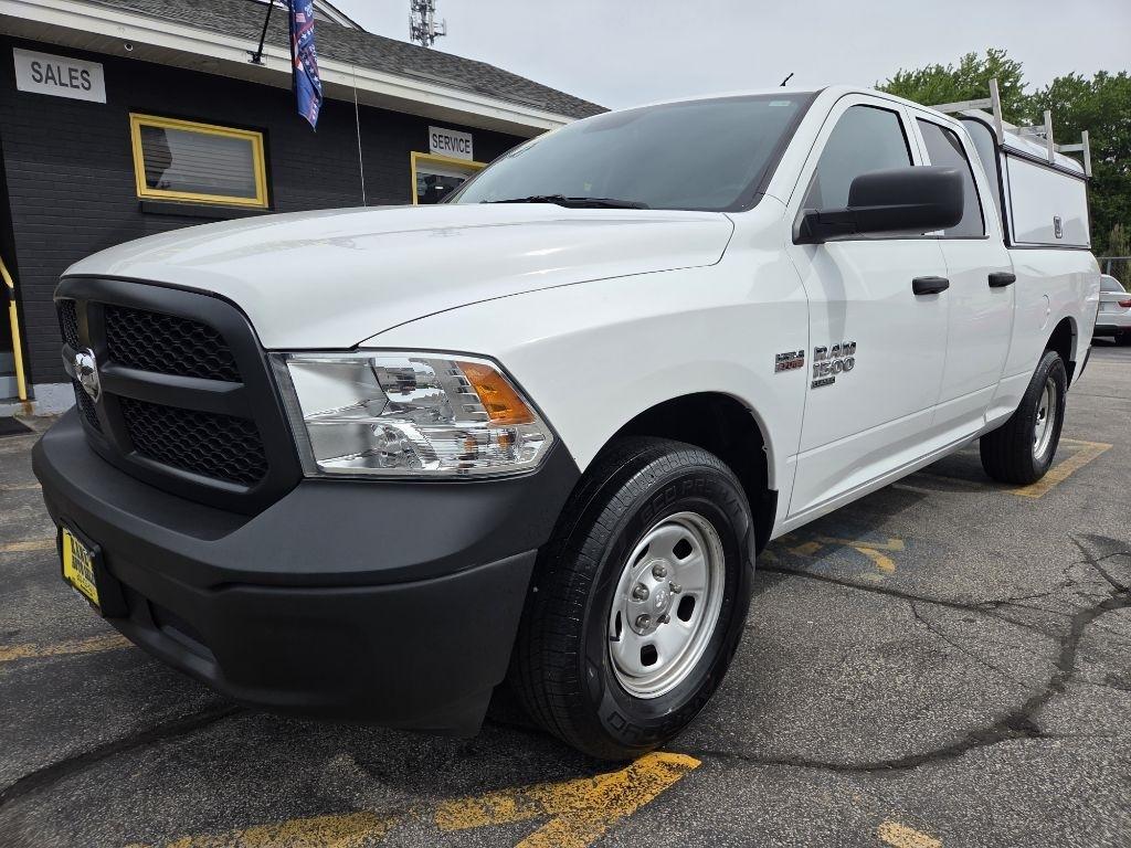 RAM 1500 Classic Tradesman Quad Cab 4WD 2021