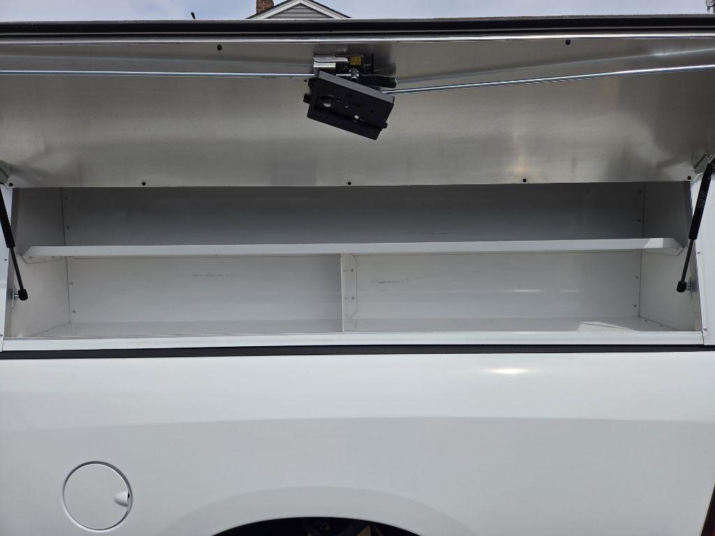 RAM 1500 Classic Tradesman Quad Cab 4WD 2021