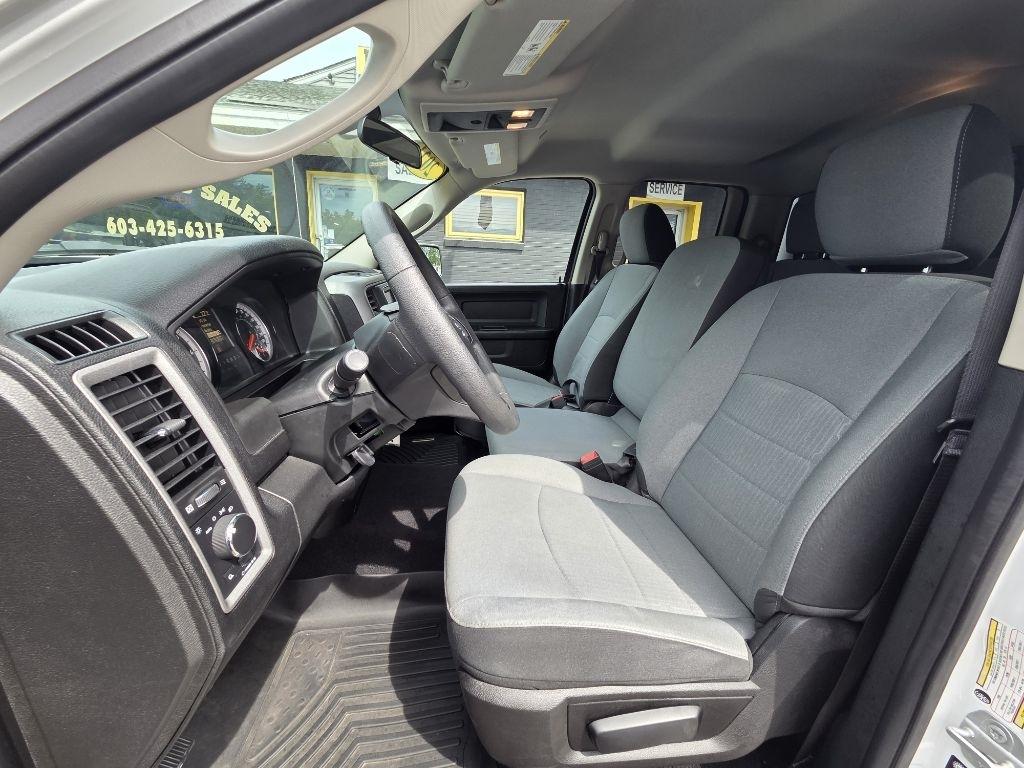 RAM 1500 Classic Tradesman Quad Cab 4WD 2021