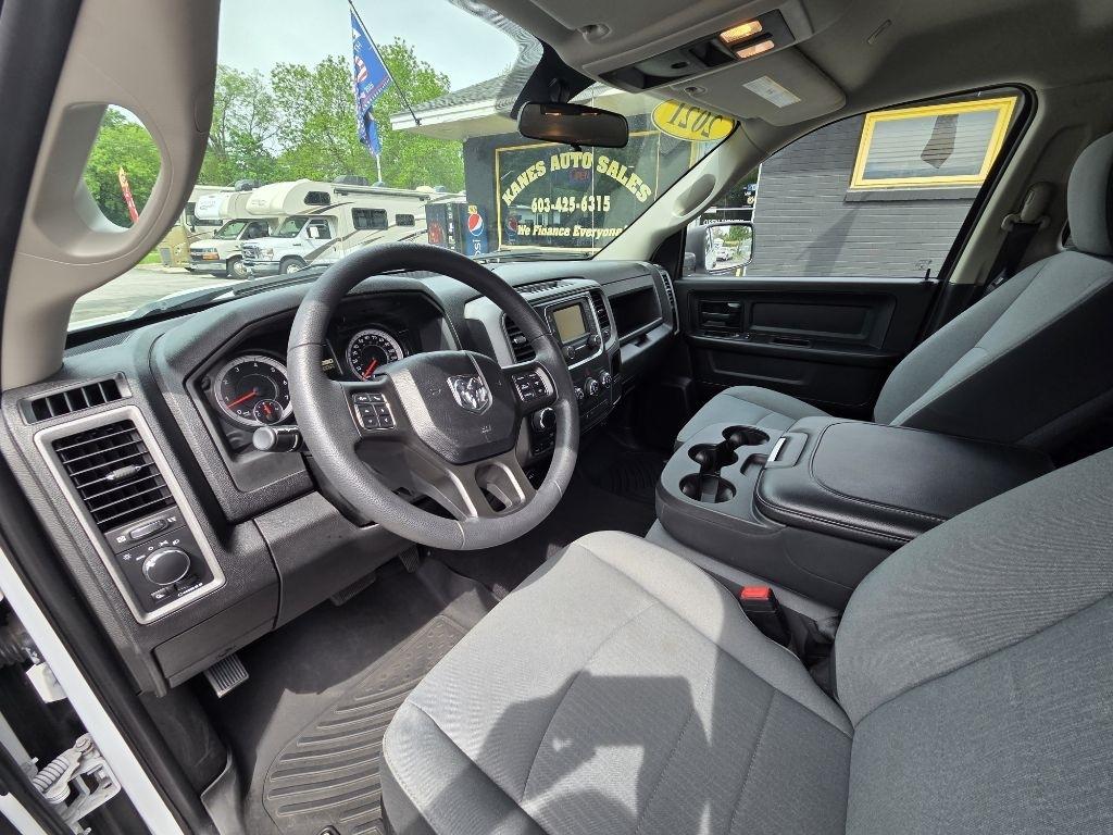 RAM 1500 Classic Tradesman Quad Cab 4WD 2021