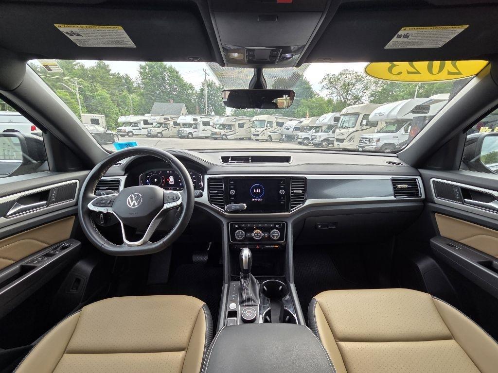 Volkswagen Atlas Cross Sport V6 SE w/Technology 4MOTION 2023