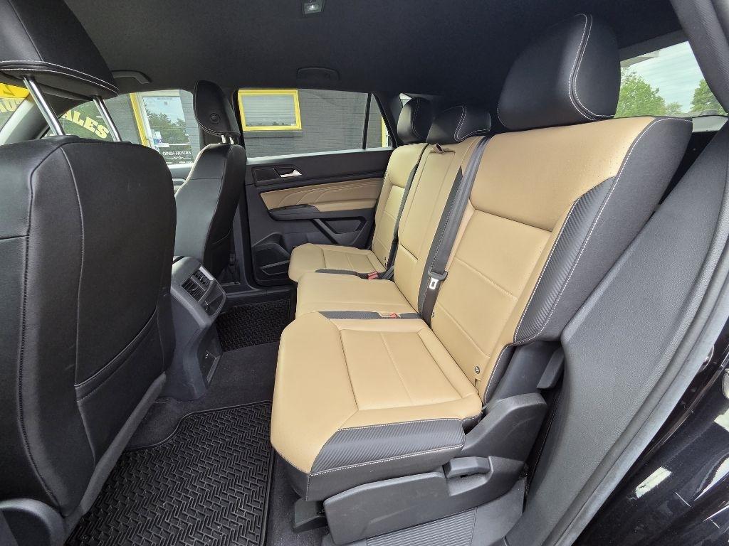 Volkswagen Atlas Cross Sport V6 SE w/Technology 4MOTION 2023