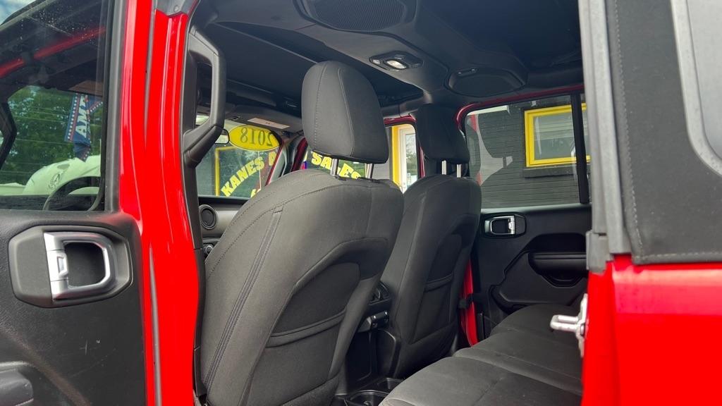 Jeep Wrangler Unlimited Sport 2018