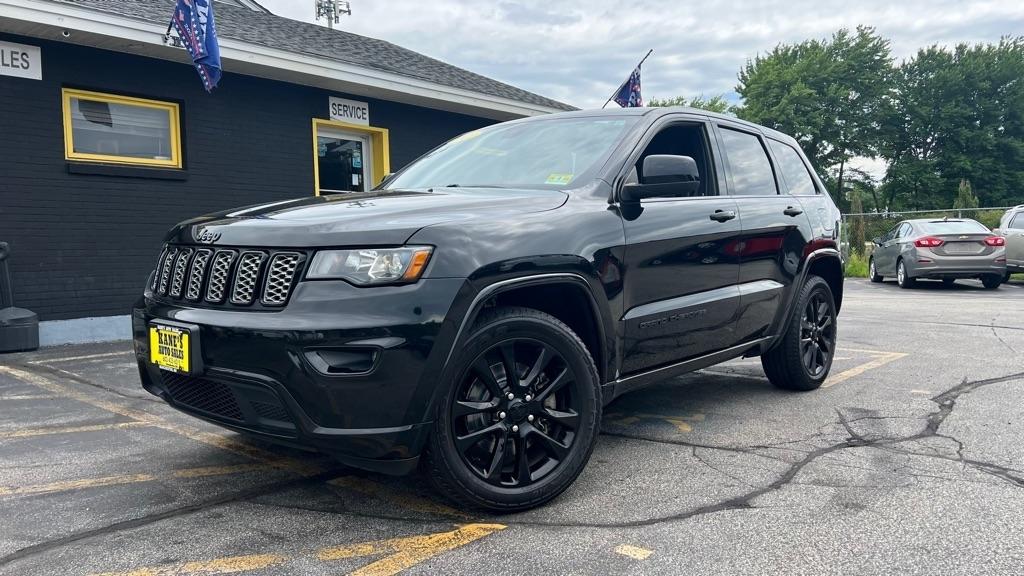 Jeep Grand Cherokee Laredo E 4WD 2021