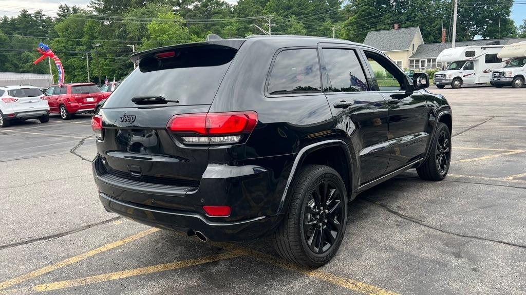 Jeep Grand Cherokee Laredo E 4WD 2021