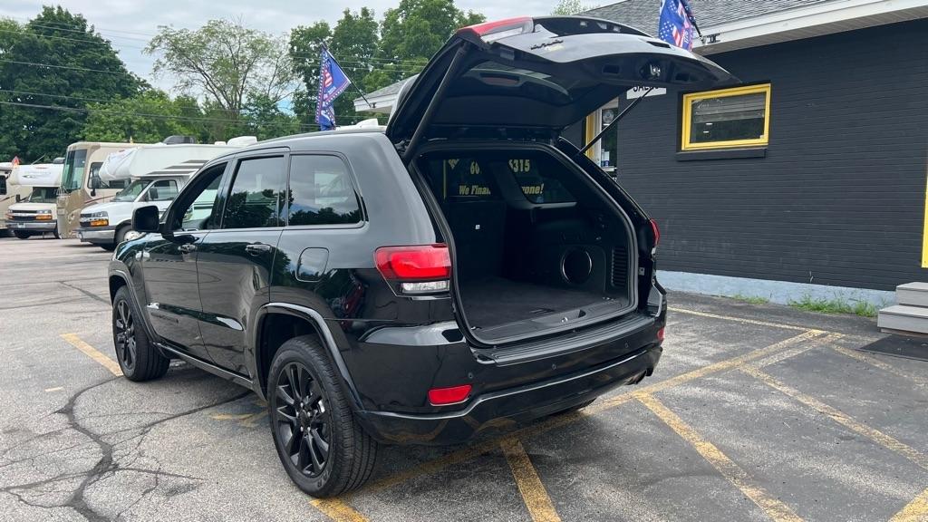 Jeep Grand Cherokee Laredo E 4WD 2021