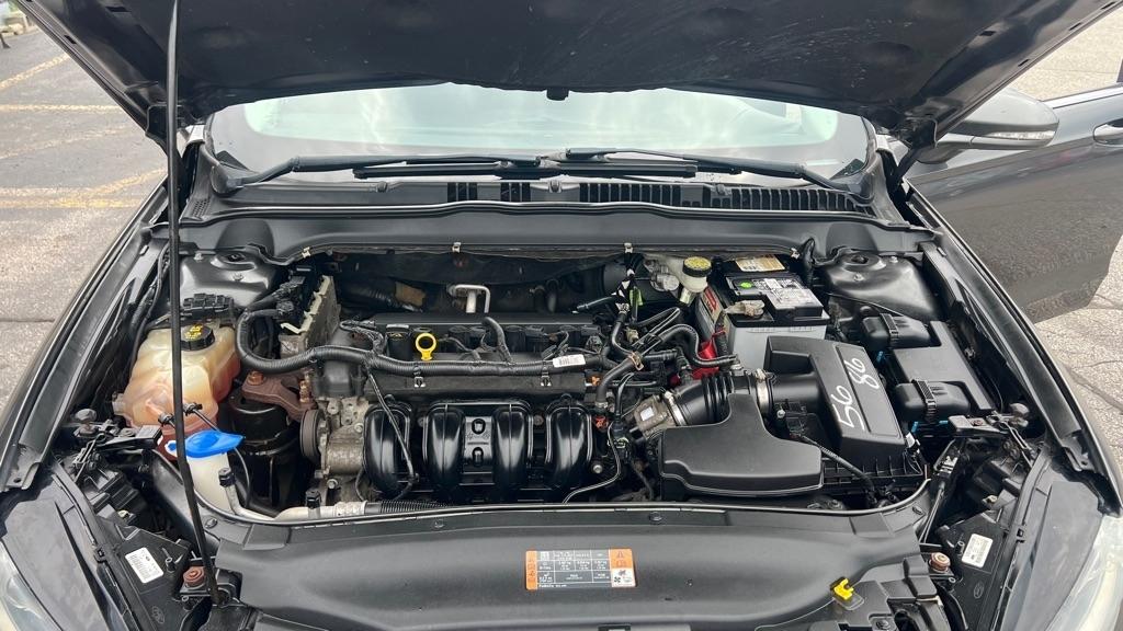 Ford Fusion SE 2016