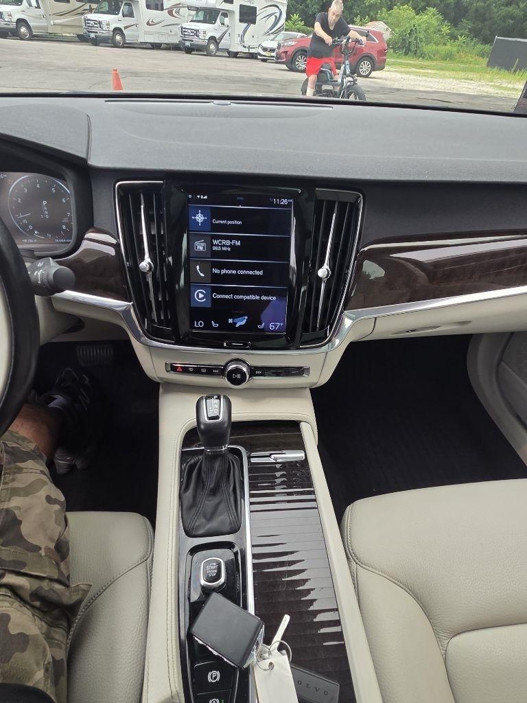 Volvo S90 T5 Momentum AWD 2018
