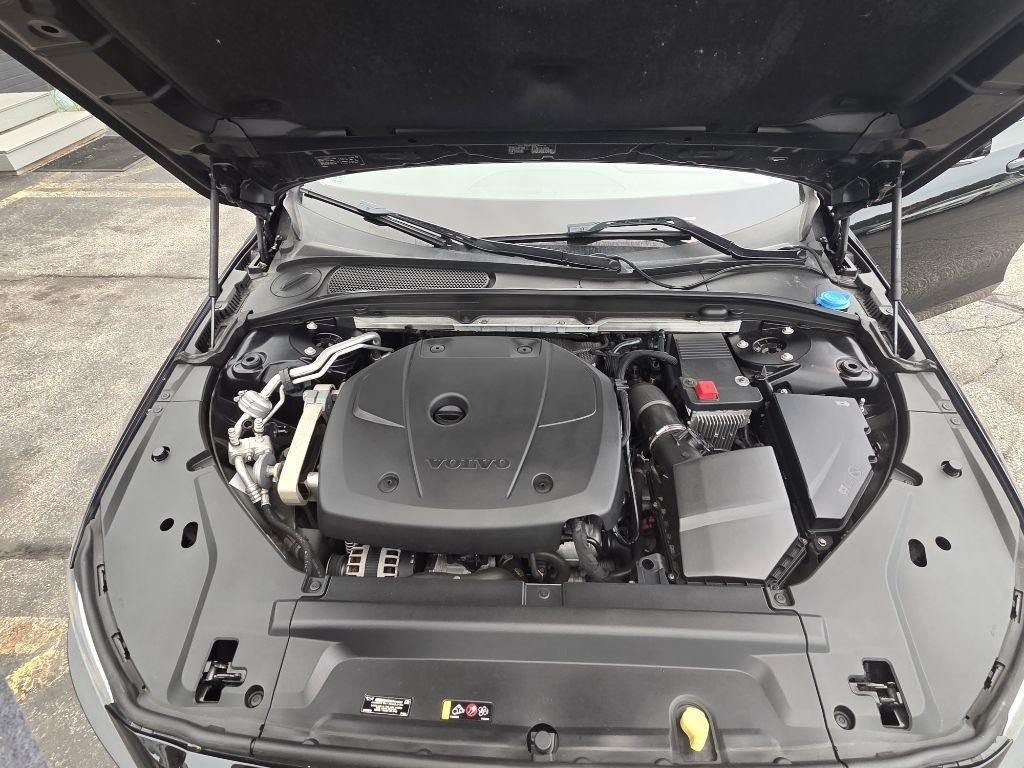 Volvo S90 T5 Momentum AWD 2018