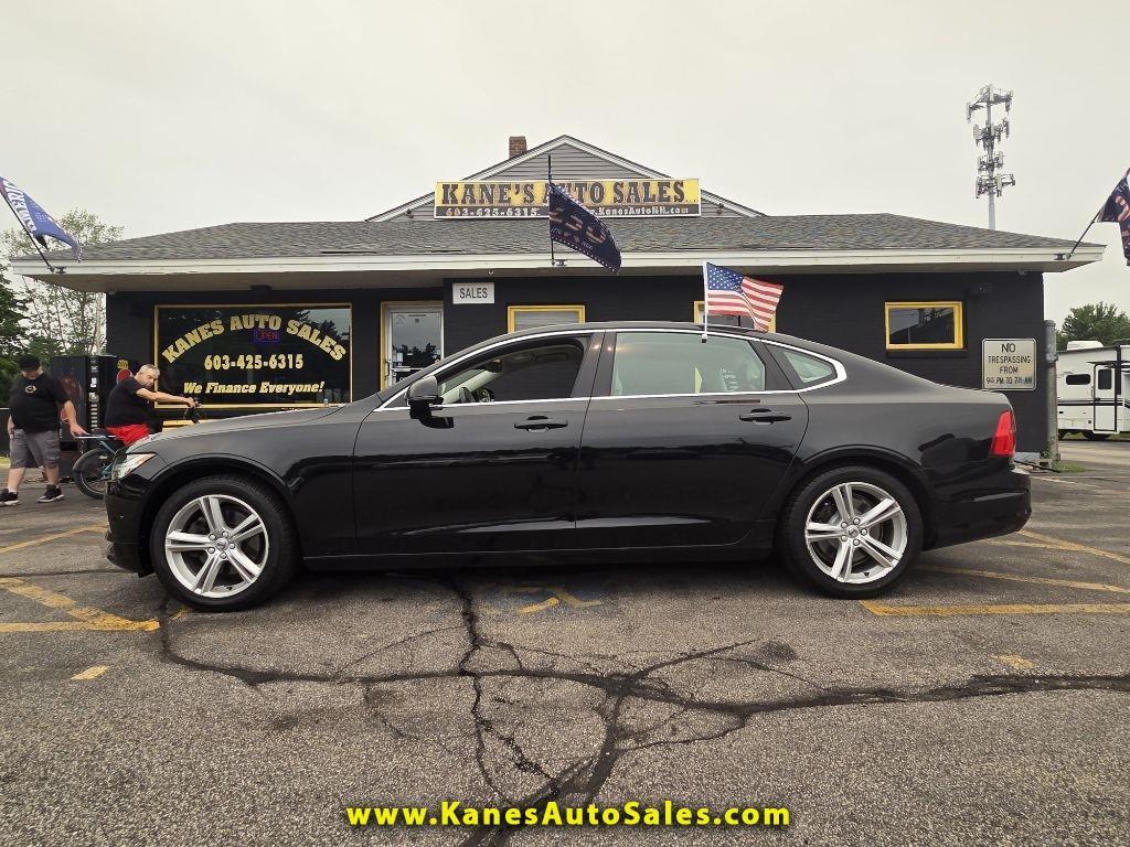 Volvo S90 T5 Momentum AWD 2018