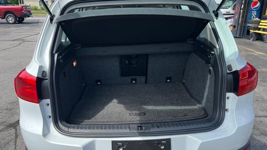 Volkswagen Tiguan S 4Motion 2017