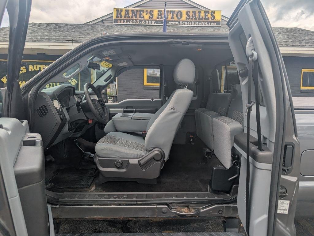 Ford F-250 SD XL SuperCab 4WD 2015