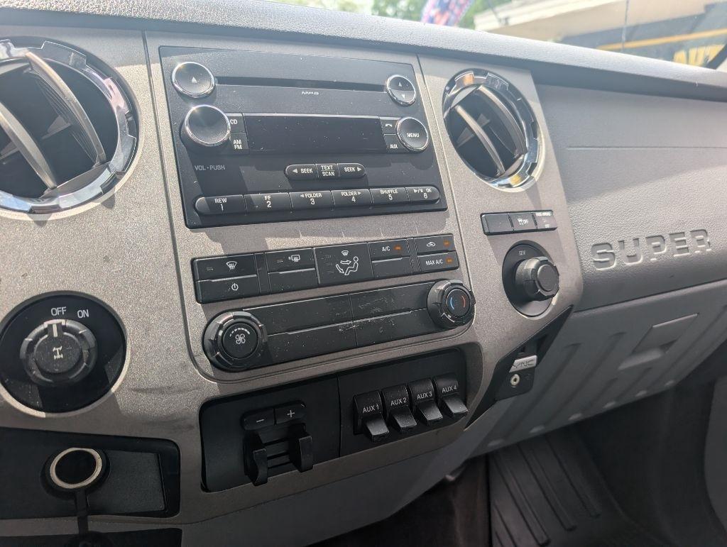 Ford F-250 SD XL SuperCab 4WD 2015