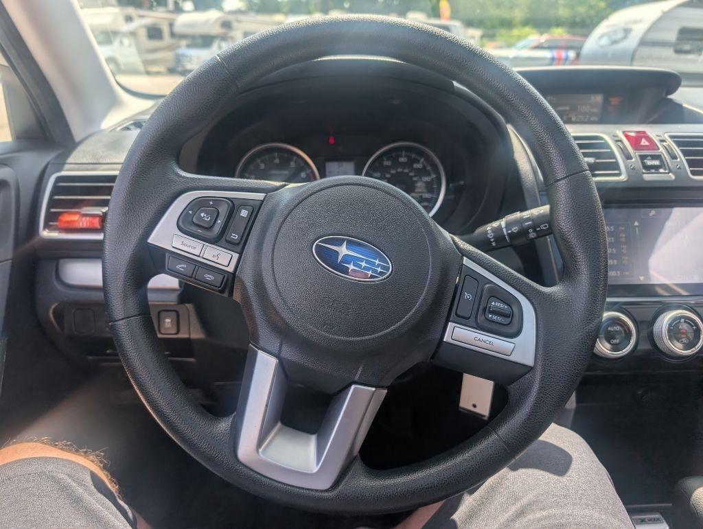 Subaru Forester 2.5i Premium PZEV CVT 2017