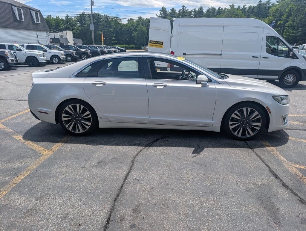 View vehicle photo 5