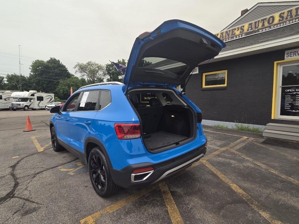 Volkswagen Taos SE 2022