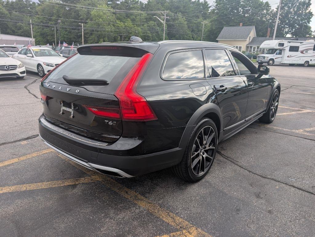 Volvo V90 Cross Country T6 2018