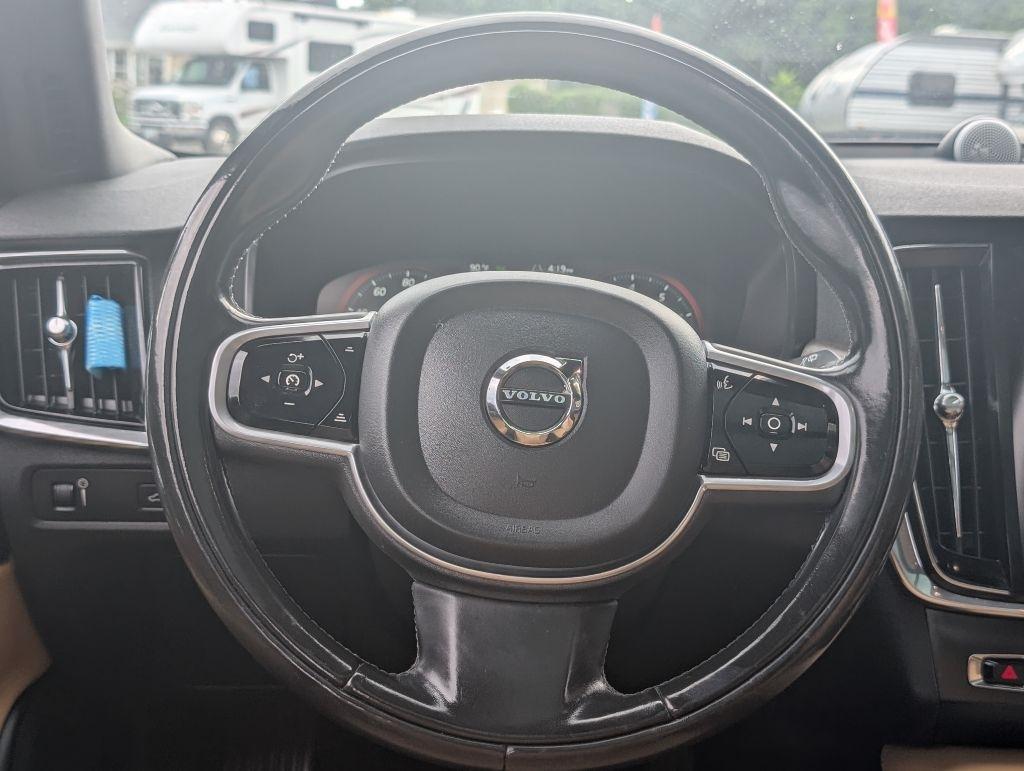 Volvo V90 Cross Country T6 2018