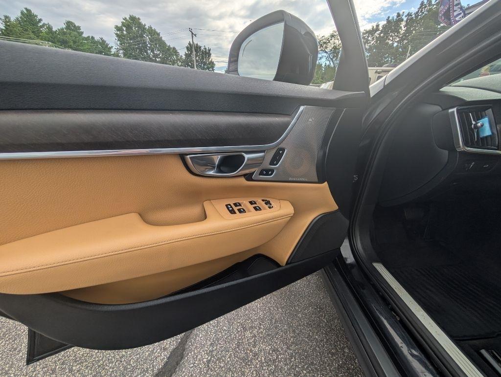 Volvo V90 Cross Country T6 2018
