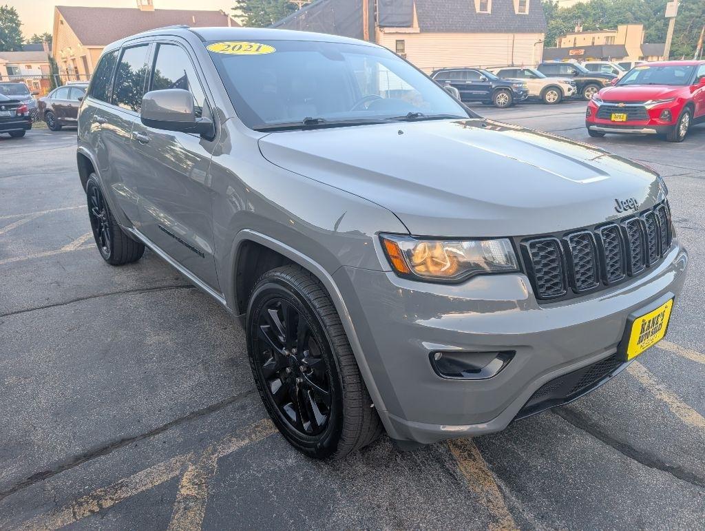 Jeep Grand Cherokee Laredo E 4WD 2021