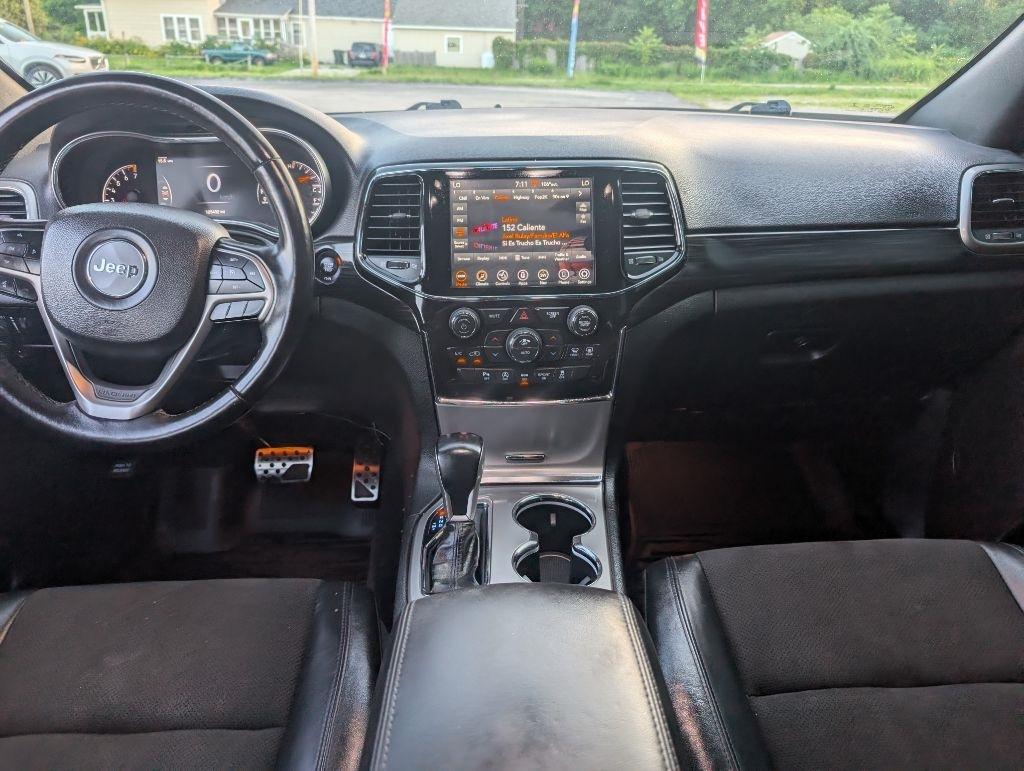 Jeep Grand Cherokee Laredo E 4WD 2021