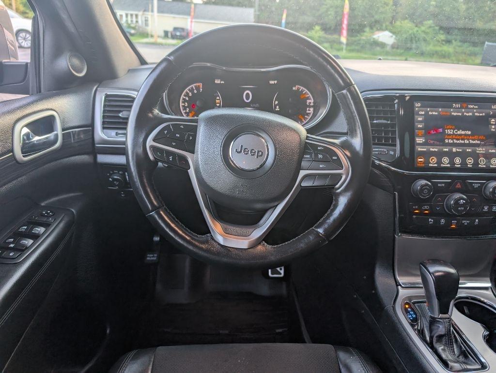 Jeep Grand Cherokee Laredo E 4WD 2021