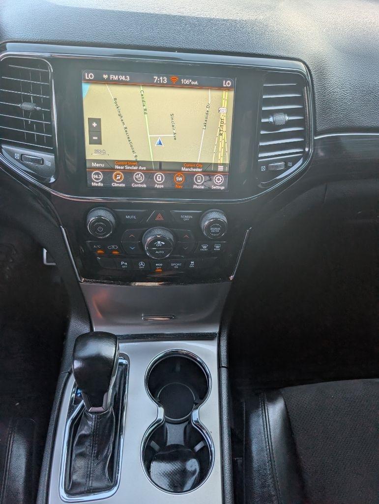 Jeep Grand Cherokee Laredo E 4WD 2021