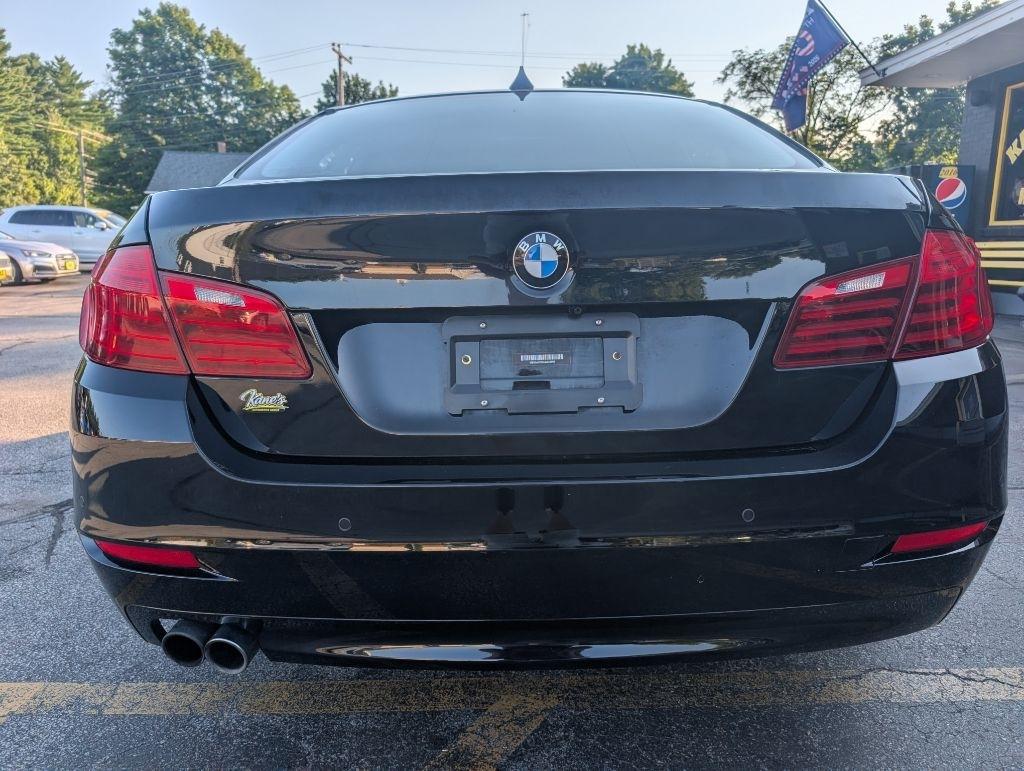 BMW 5-Series 528i xDrive 2016