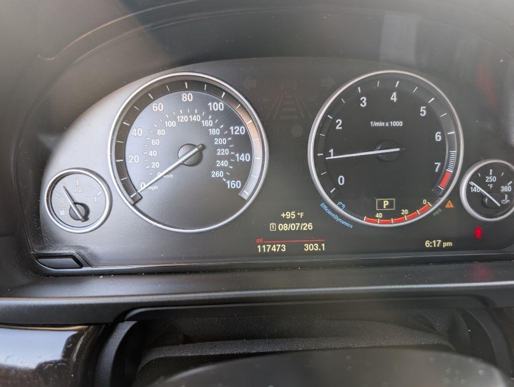 BMW 5-Series 528i xDrive 2016