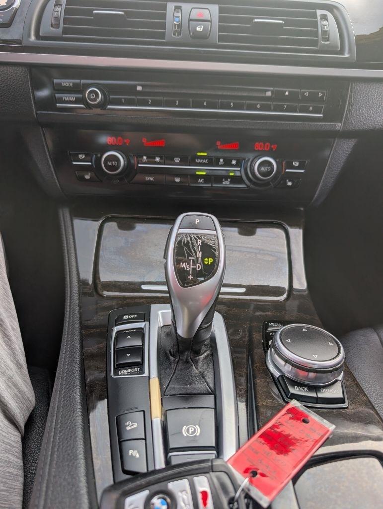 BMW 5-Series 528i xDrive 2016