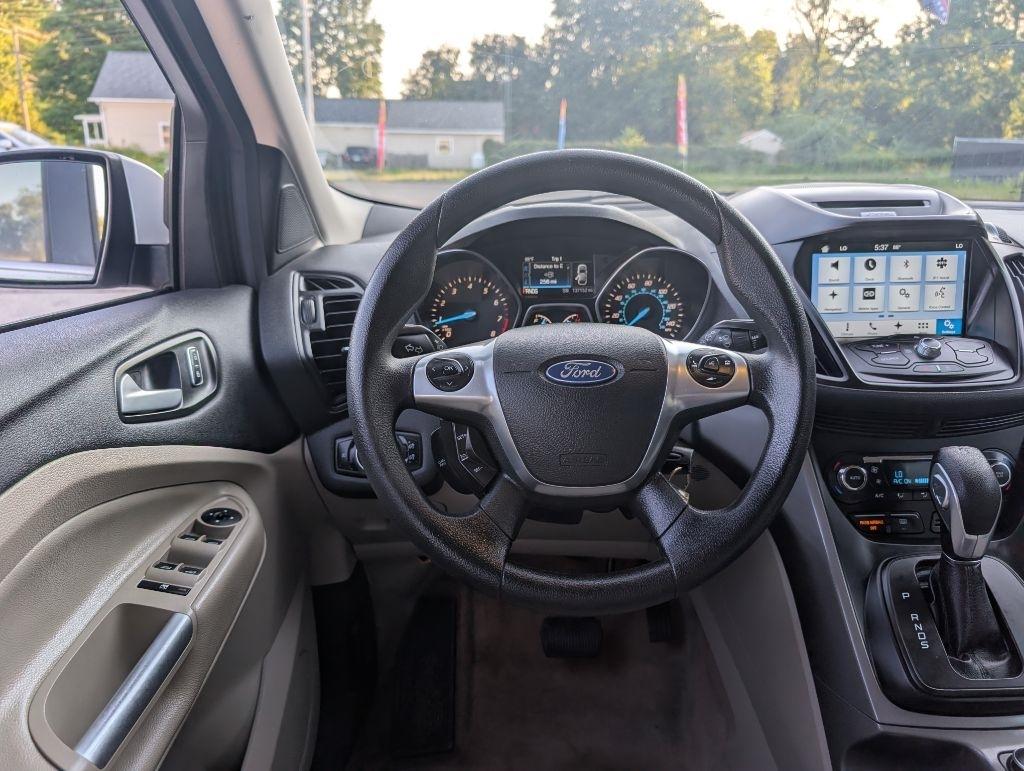Ford Escape SE FWD 2016