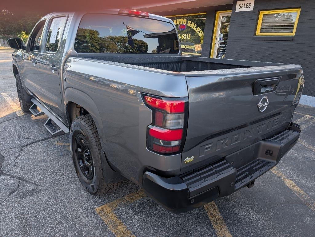 Nissan Frontier S Crew Cab 4WD 2022
