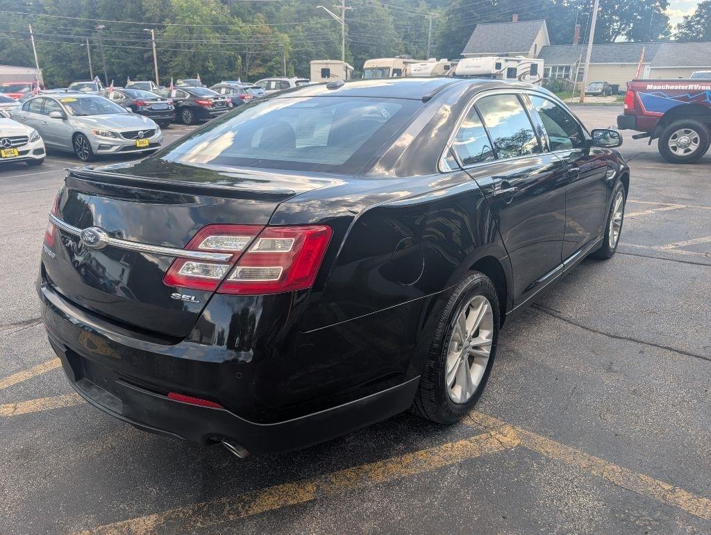 Ford Taurus SEL FWD 2017