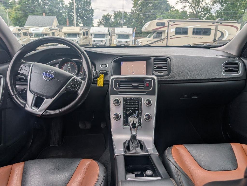 Volvo V60 Cross Country T5 2018