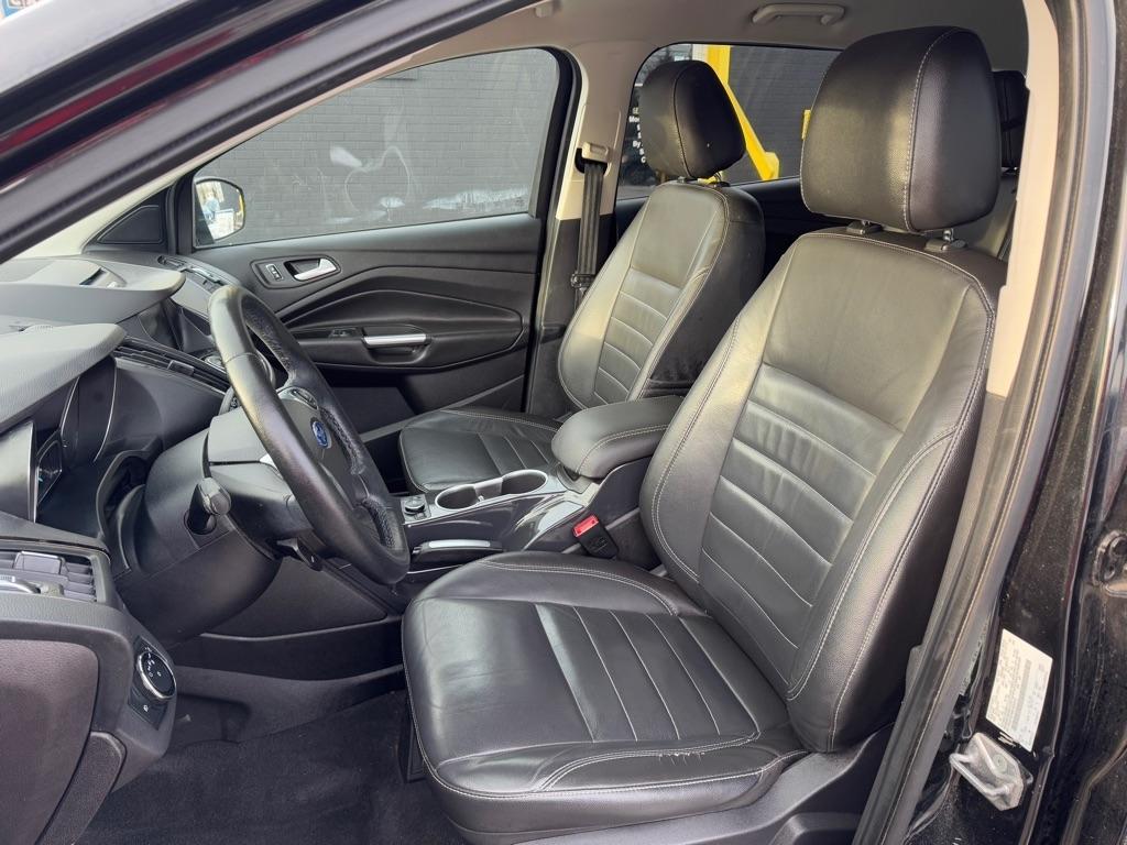 Ford Escape Titanium 4WD 2014