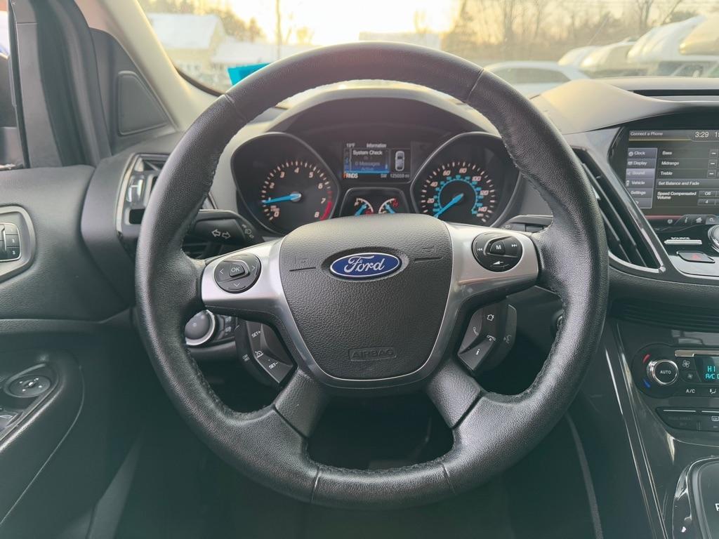 Ford Escape Titanium 4WD 2014