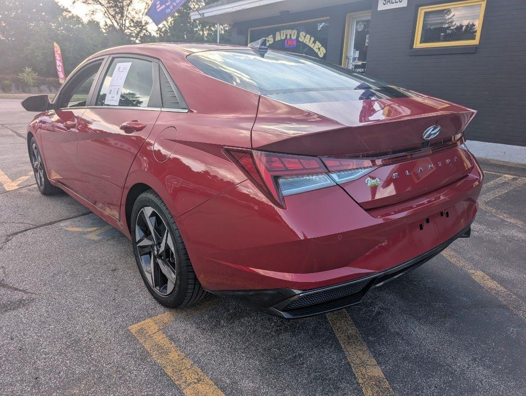 Hyundai Elantra Limited Hybrid 2023