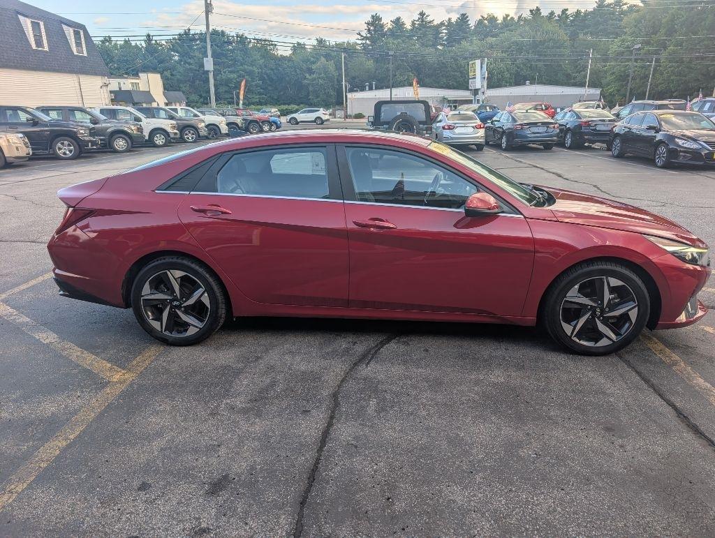 Hyundai Elantra Limited Hybrid 2023