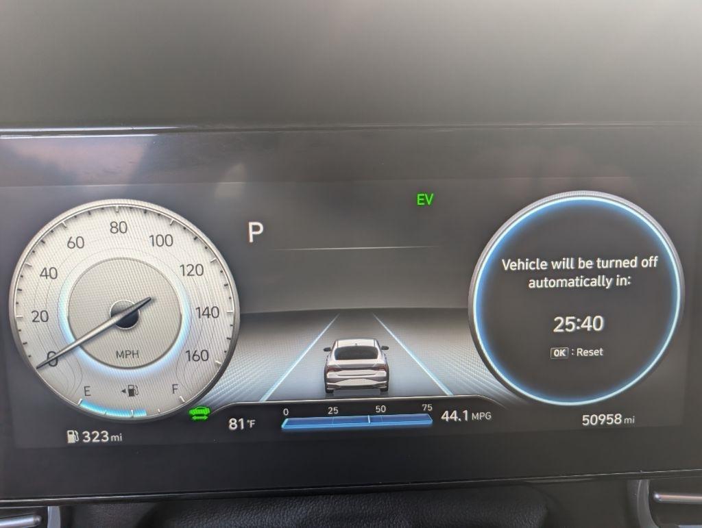 Hyundai Elantra Limited Hybrid 2023