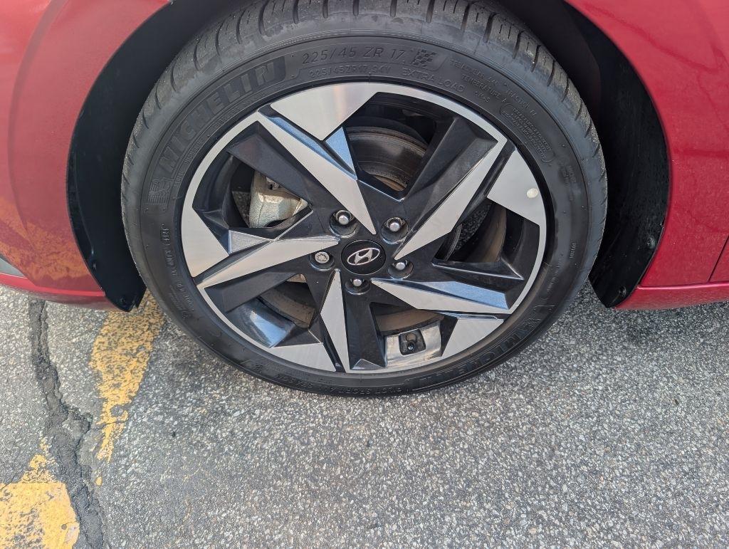 Hyundai Elantra Limited Hybrid 2023