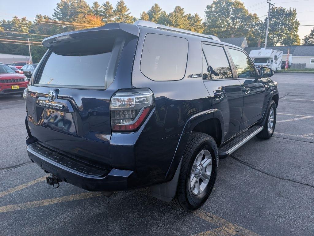 Toyota 4Runner SR5 4WD 2017