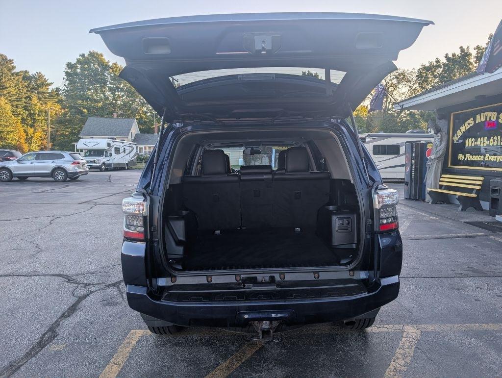 Toyota 4Runner SR5 4WD 2017
