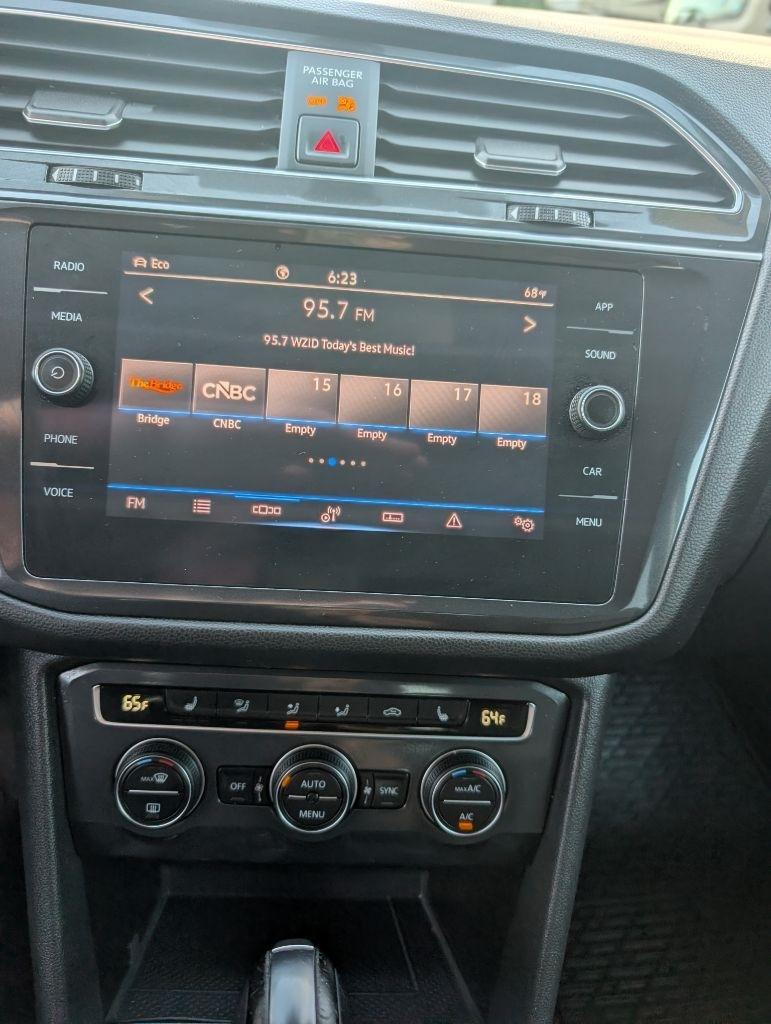 Volkswagen Tiguan photo 18