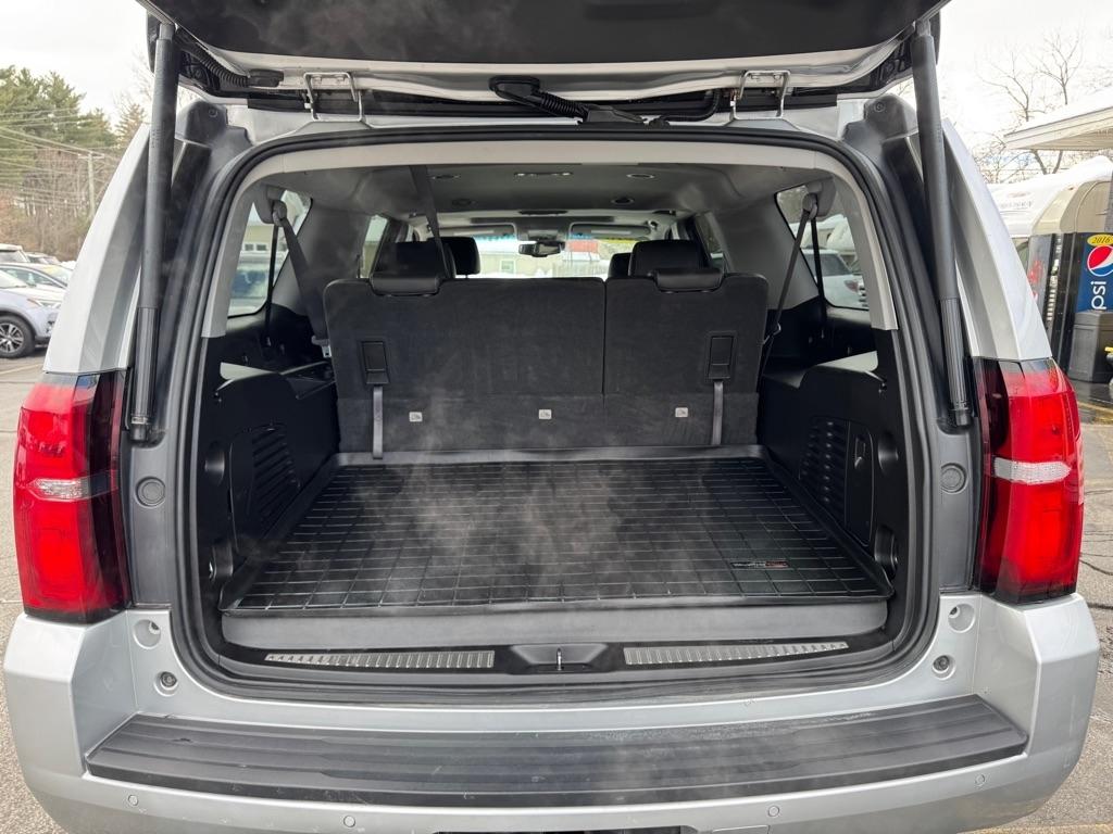 Chevrolet Suburban LT 4WD 2018