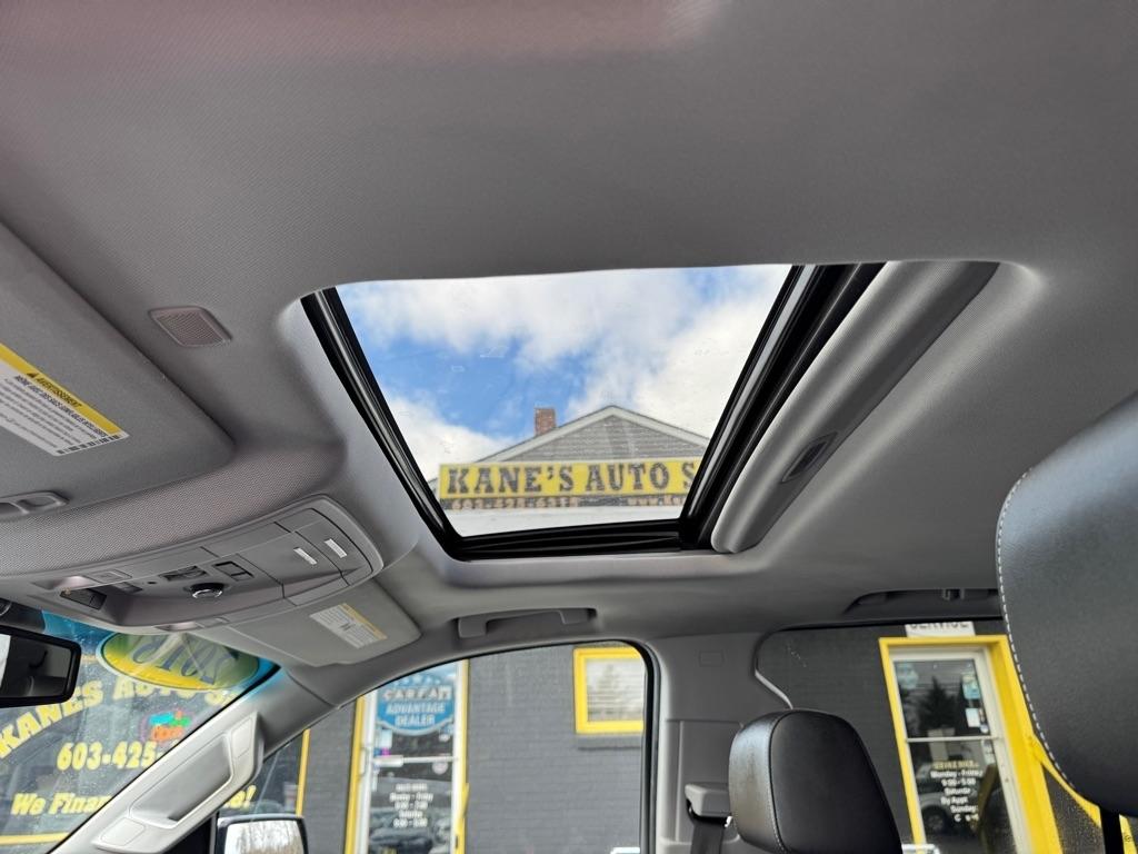 Chevrolet Suburban LT 4WD 2018