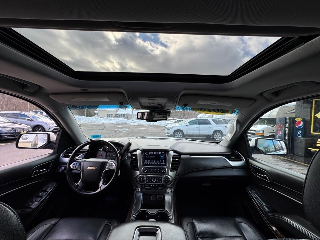 Chevrolet Suburban LT 4WD 2018