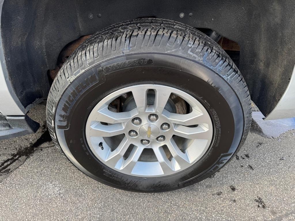Chevrolet Suburban LT 4WD 2018